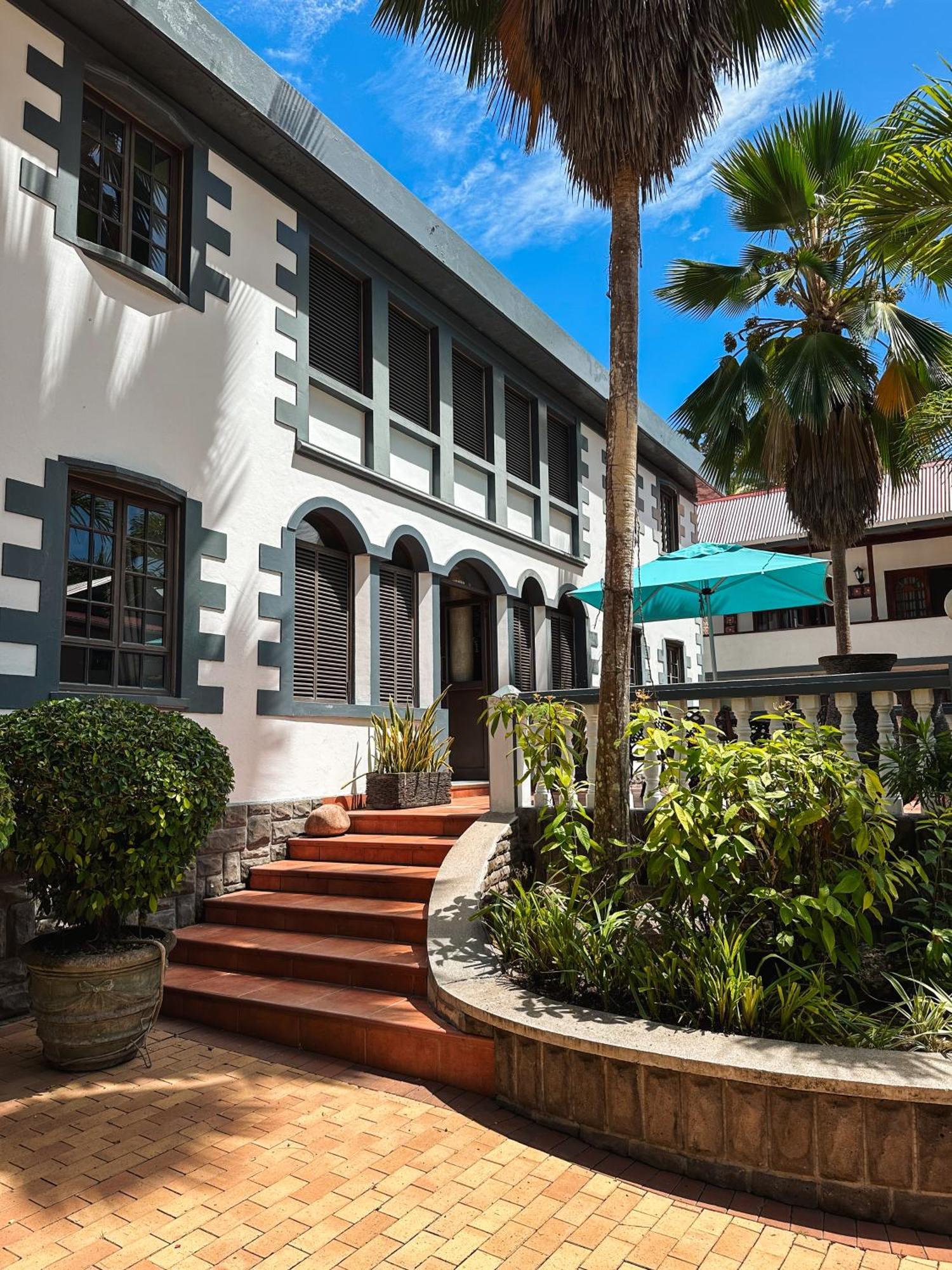 Hotel Chateau St Cloud La Digue Exterior photo